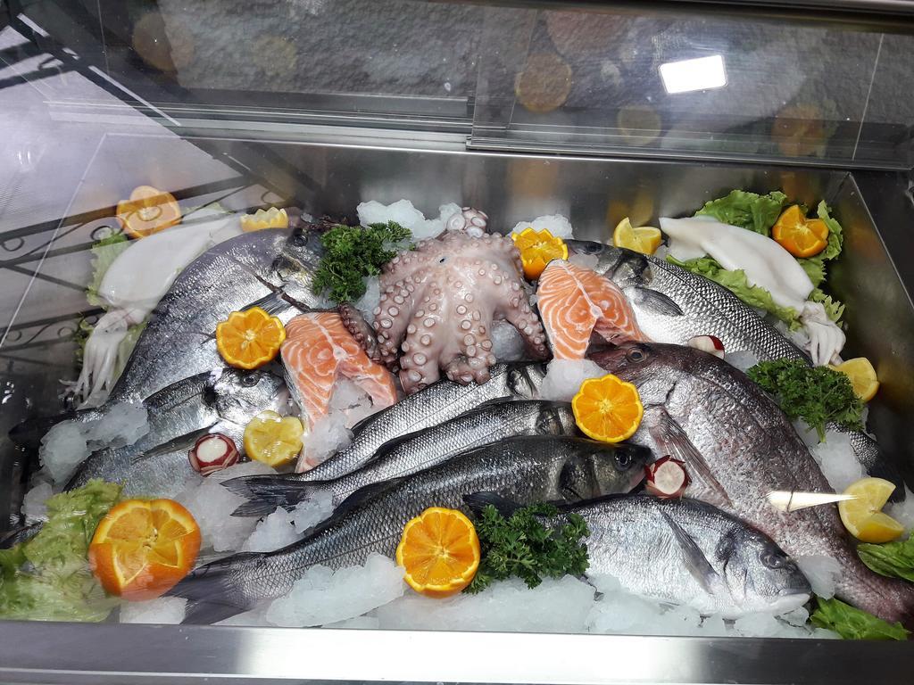 Hotel Aristocrat & Fish Restaurant Skopje Exteriér fotografie