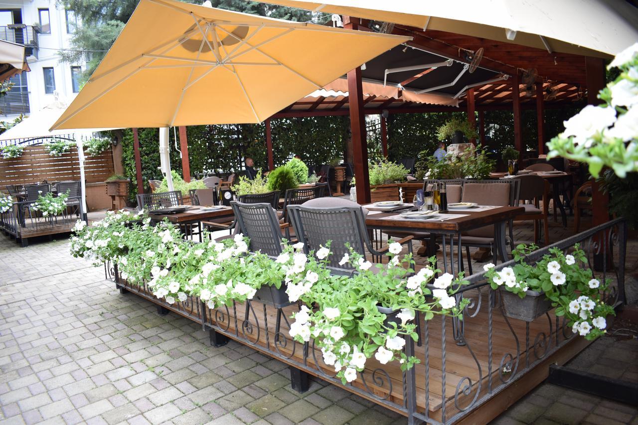Hotel Aristocrat & Fish Restaurant Skopje Exteriér fotografie