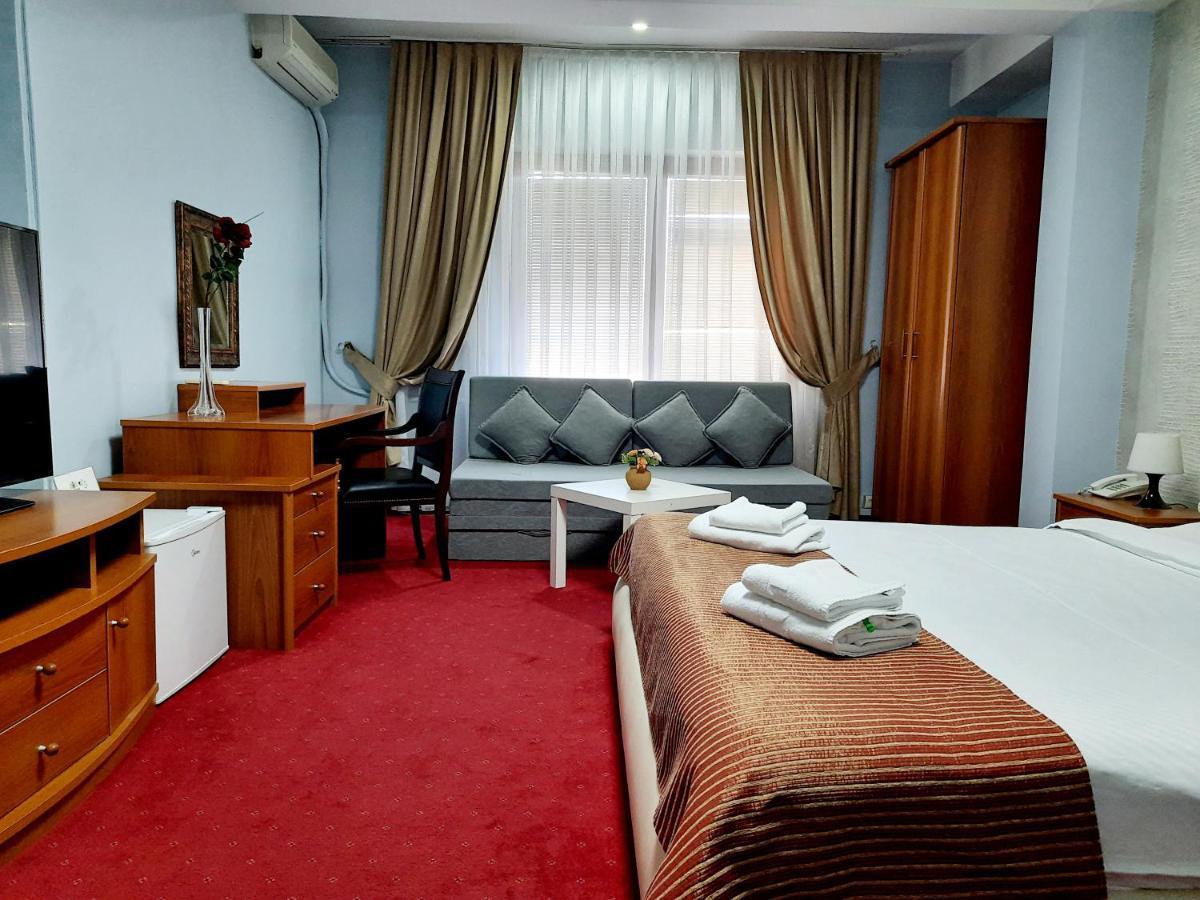 Hotel Aristocrat & Fish Restaurant Skopje Exteriér fotografie